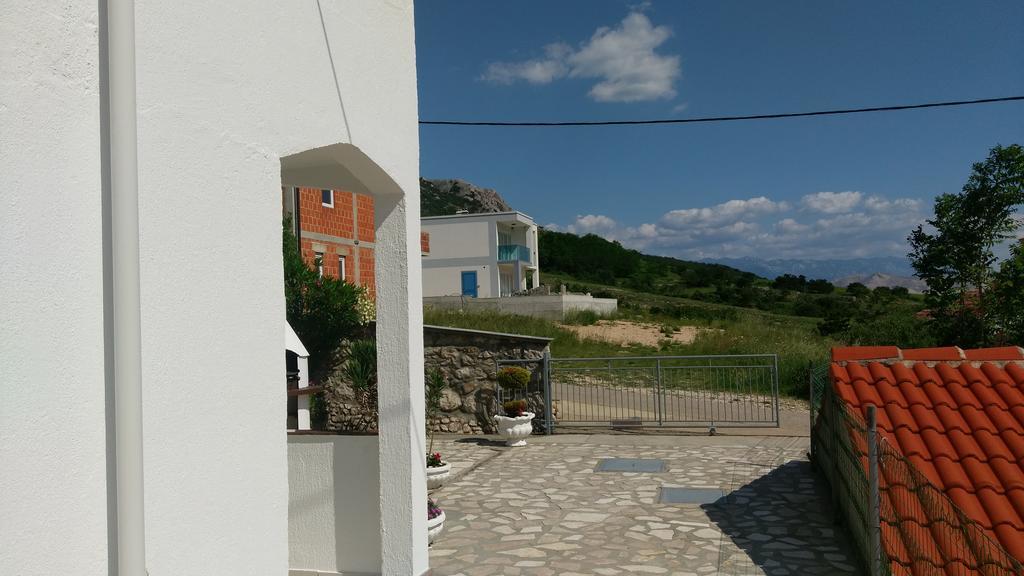 Ruza Apartmani Draga Bašćanska Bagian luar foto