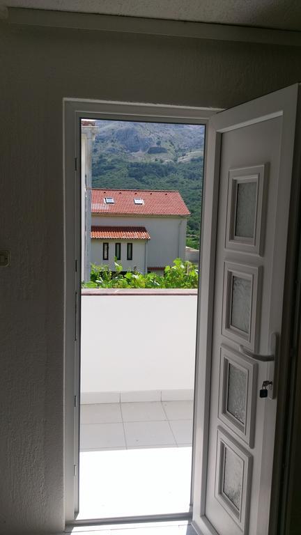 Ruza Apartmani Draga Bašćanska Bagian luar foto